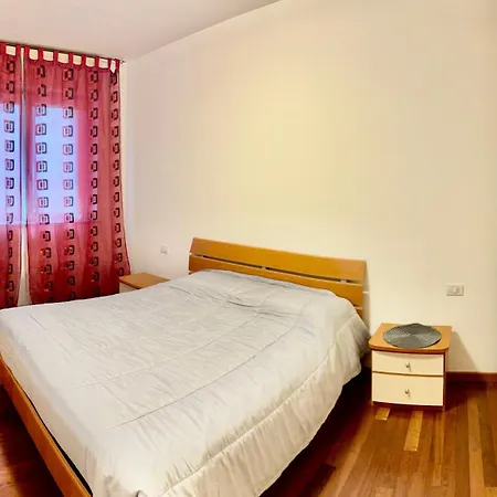 Central Apartaments *